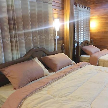 Saduemuenghomestay Phrae Εξωτερικό φωτογραφία