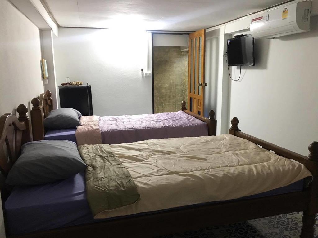 Saduemuenghomestay Phrae Εξωτερικό φωτογραφία