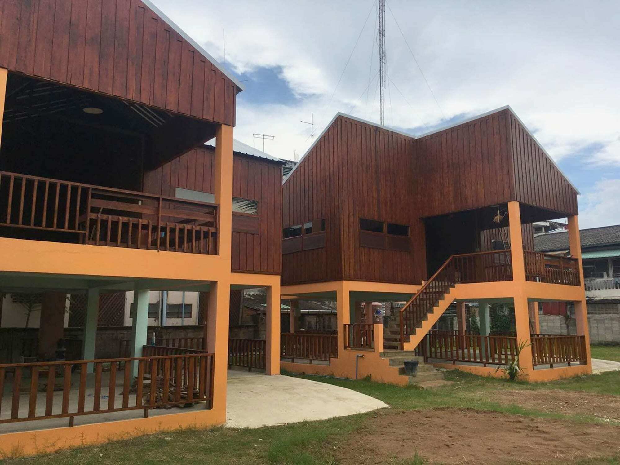 Saduemuenghomestay Phrae Εξωτερικό φωτογραφία